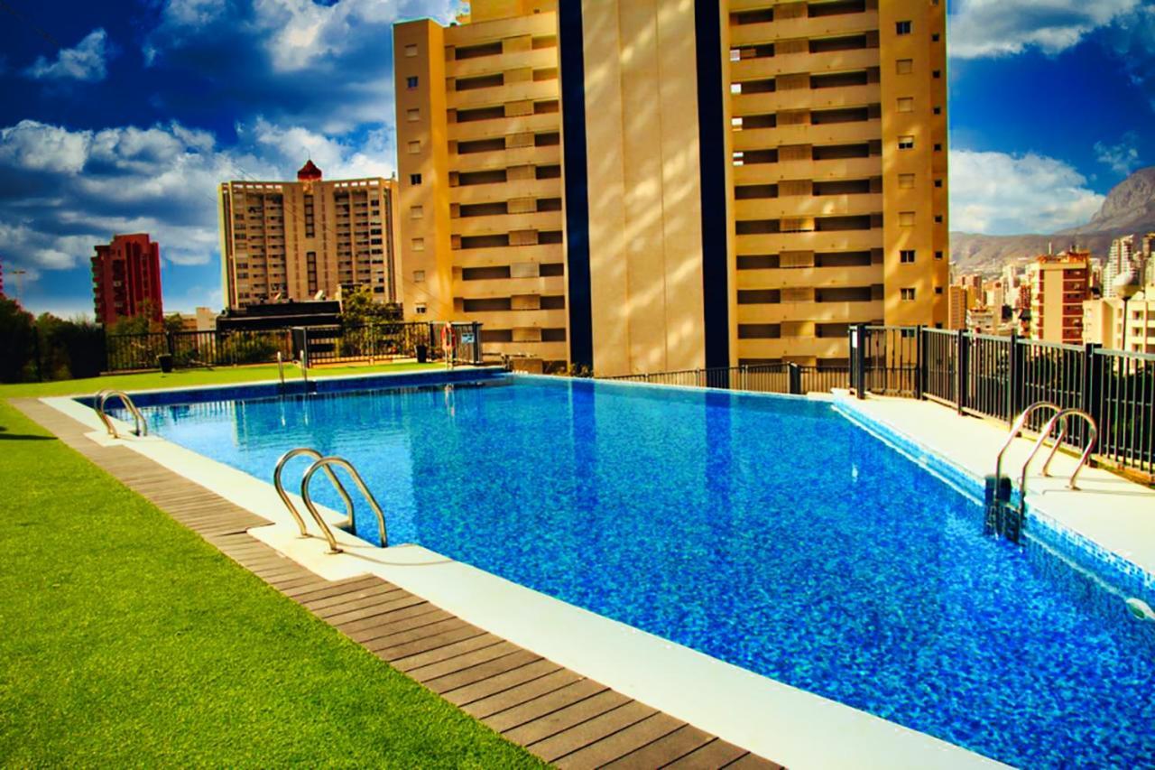 Beautiful Apartment Near Beach With Panoramic Sea-View Μπένιντορμ Εξωτερικό φωτογραφία